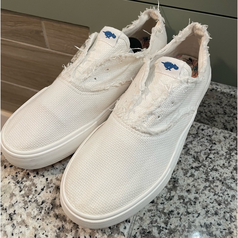 Women’s Slip on sneakers